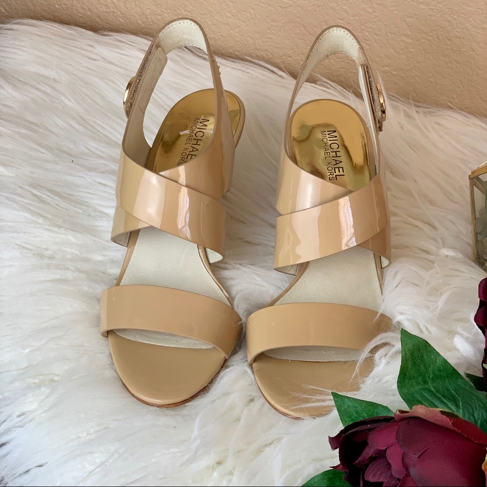 Michael Kors Nude strap heels Sz 9
